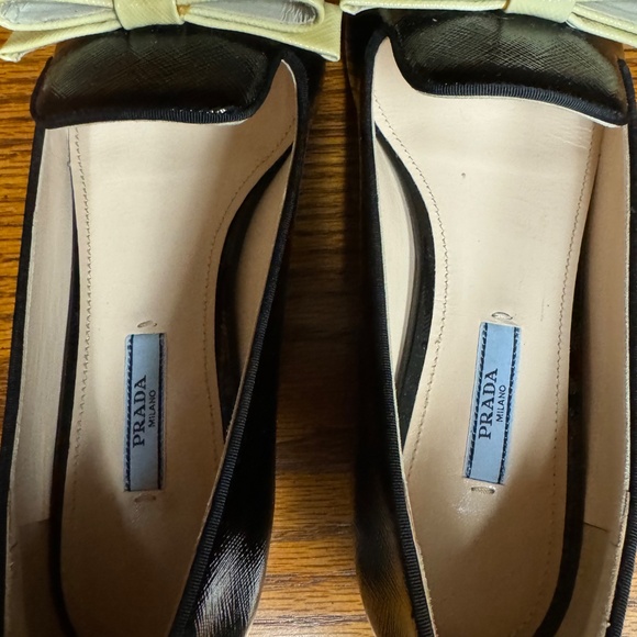 Prada Black/Yellow Loafers-BRAND NEW - Picture 2 of 10